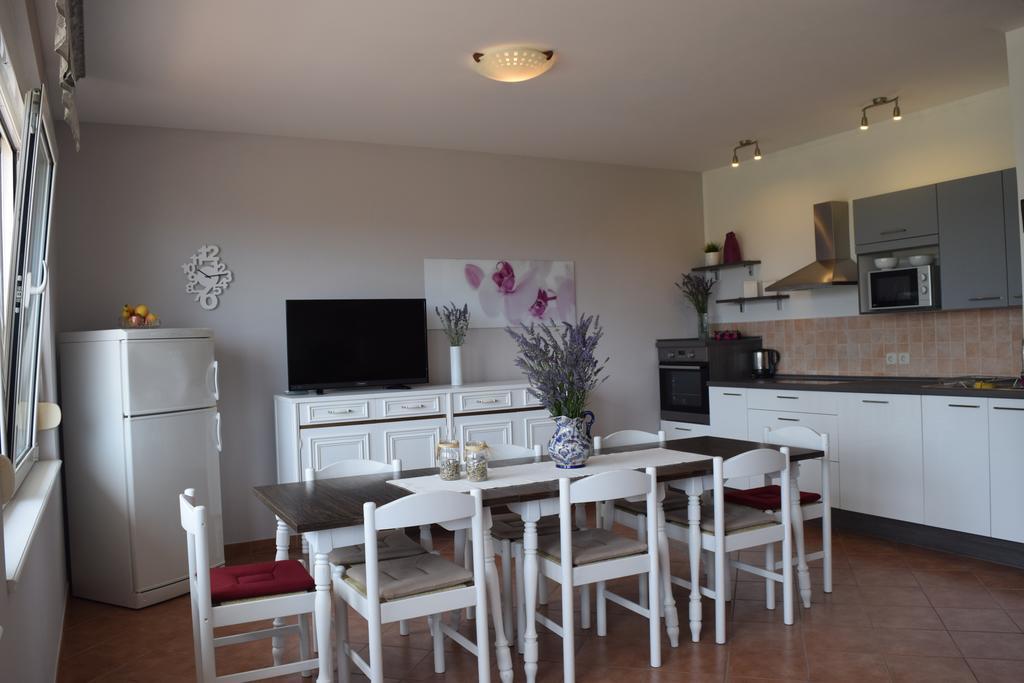 Banjol Apartment Branka מראה חיצוני תמונה